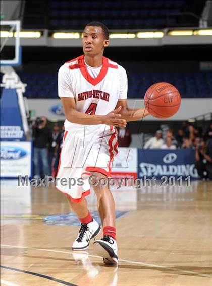 Thumbnail 2 in Inglewood vs. Harvard-Westlake (CIF SS 3A Final) photogallery.