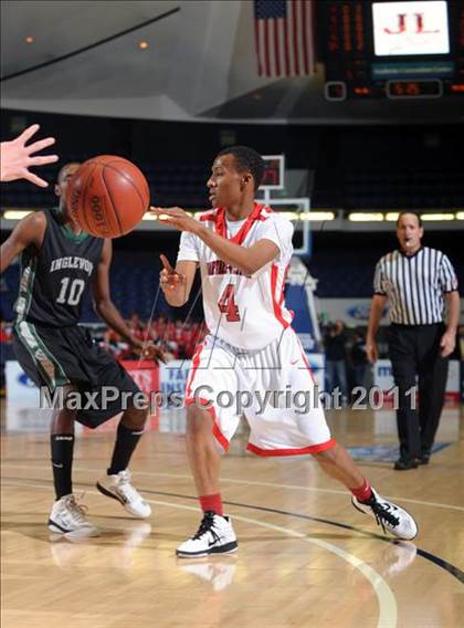 Thumbnail 1 in Inglewood vs. Harvard-Westlake (CIF SS 3A Final) photogallery.