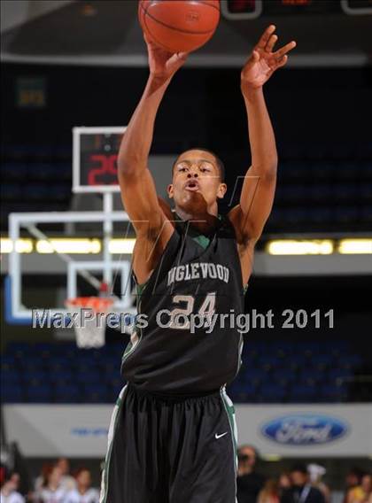 Thumbnail 1 in Inglewood vs. Harvard-Westlake (CIF SS 3A Final) photogallery.