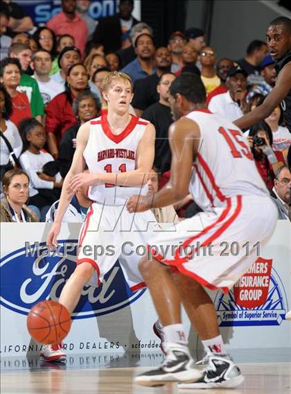 Thumbnail 2 in Inglewood vs. Harvard-Westlake (CIF SS 3A Final) photogallery.