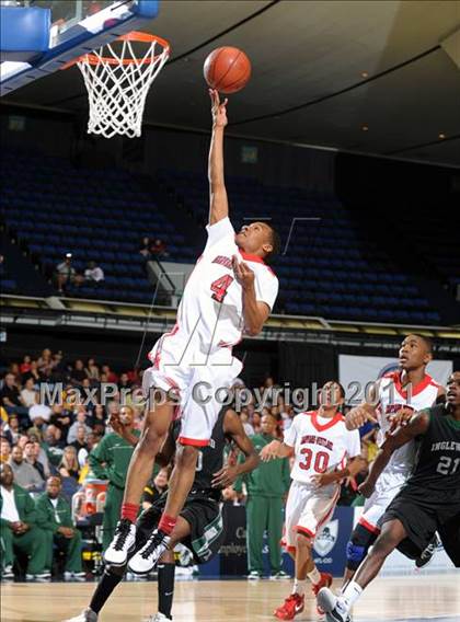 Thumbnail 3 in Inglewood vs. Harvard-Westlake (CIF SS 3A Final) photogallery.