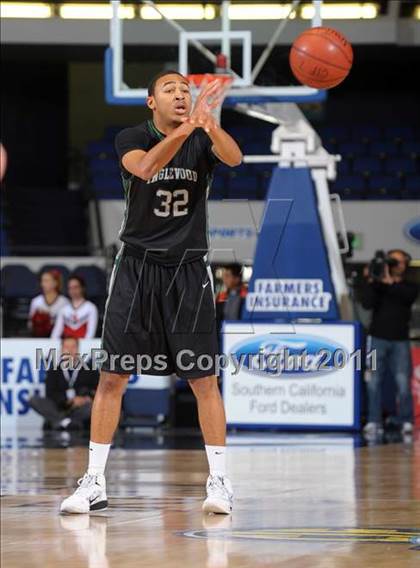 Thumbnail 3 in Inglewood vs. Harvard-Westlake (CIF SS 3A Final) photogallery.