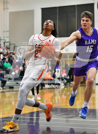Thumbnail 3 in North Thurston @ Eastside Catholic (WIAA 4A Round 1) photogallery.