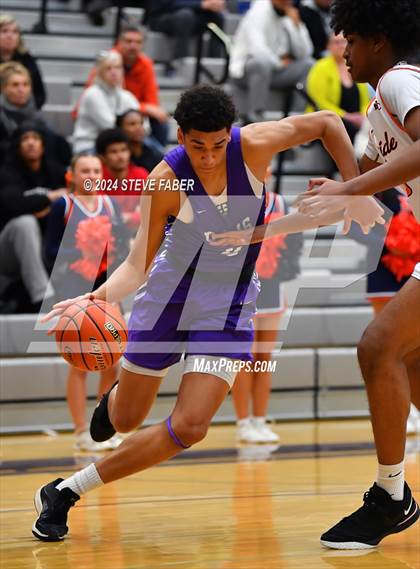 Thumbnail 3 in North Thurston @ Eastside Catholic (WIAA 4A Round 1) photogallery.
