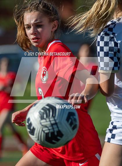 Thumbnail 3 in Smoky Hill vs Mullen photogallery.