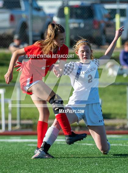 Thumbnail 3 in Smoky Hill vs Mullen photogallery.