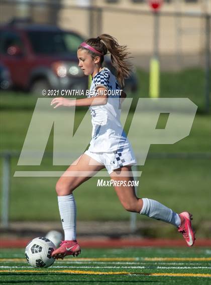 Thumbnail 3 in Smoky Hill vs Mullen photogallery.