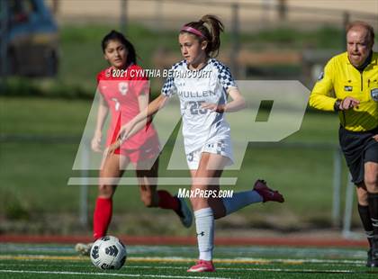 Thumbnail 2 in Smoky Hill vs Mullen photogallery.