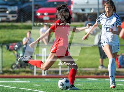 Thumbnail 3 in Smoky Hill vs Mullen photogallery.