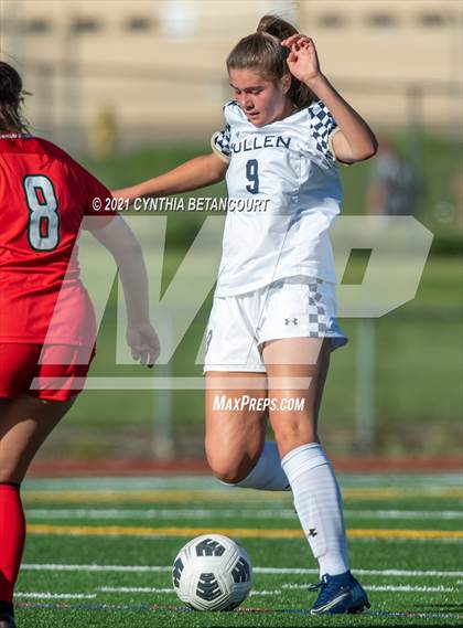 Thumbnail 3 in Smoky Hill vs Mullen photogallery.