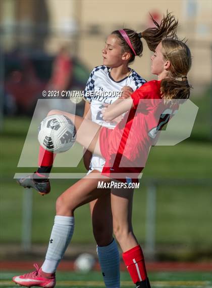 Thumbnail 3 in Smoky Hill vs Mullen photogallery.