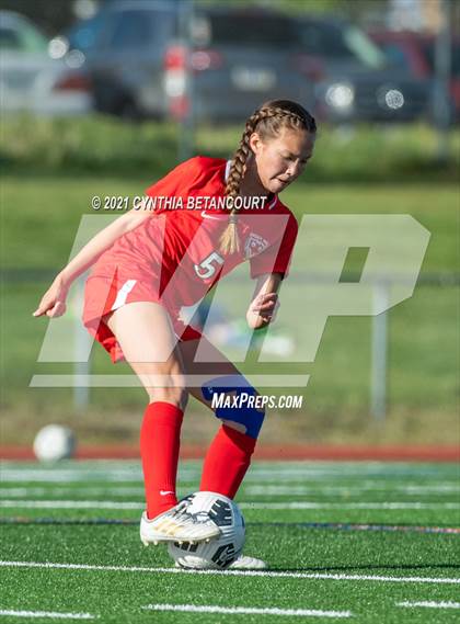 Thumbnail 2 in Smoky Hill vs Mullen photogallery.