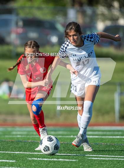 Thumbnail 1 in Smoky Hill vs Mullen photogallery.