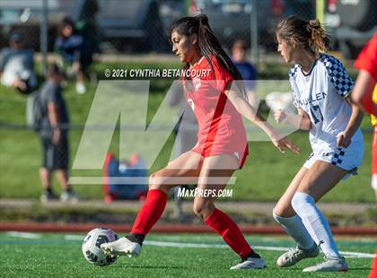 Thumbnail 2 in Smoky Hill vs Mullen photogallery.