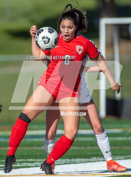 Thumbnail 3 in Smoky Hill vs Mullen photogallery.
