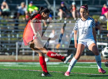 Thumbnail 3 in Smoky Hill vs Mullen photogallery.