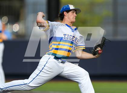 Thumbnail 1 in Lone Star vs Corsicana Game 2 (UIL 5A Regional Semifinal) photogallery.