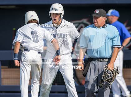 Thumbnail 2 in Lone Star vs Corsicana Game 2 (UIL 5A Regional Semifinal) photogallery.