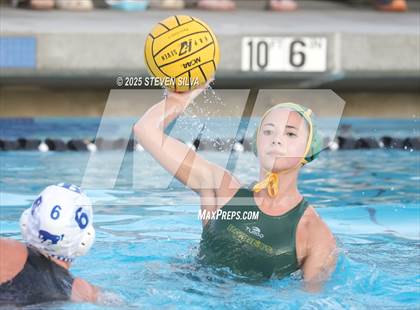 Thumbnail 2 in Patrick Henry vs. Rancho Bernardo (CIF SDS Division 1 Final) photogallery.