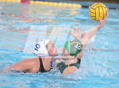Thumbnail 3 in Patrick Henry vs. Rancho Bernardo (CIF SDS Division 1 Final) photogallery.