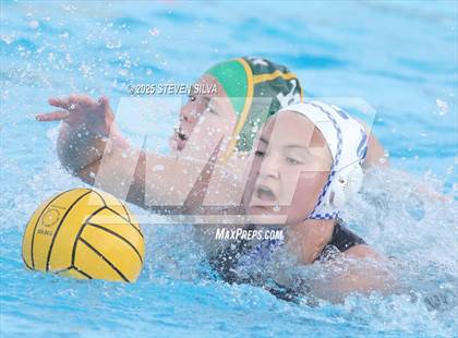 Thumbnail 1 in Patrick Henry vs. Rancho Bernardo (CIF SDS Division 1 Final) photogallery.