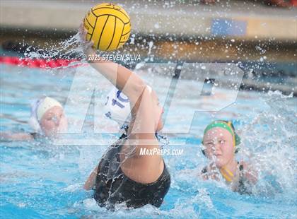 Thumbnail 2 in Patrick Henry vs. Rancho Bernardo (CIF SDS Division 1 Final) photogallery.