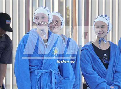 Thumbnail 1 in Patrick Henry vs. Rancho Bernardo (CIF SDS Division 1 Final) photogallery.