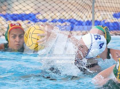 Thumbnail 3 in Patrick Henry vs. Rancho Bernardo (CIF SDS Division 1 Final) photogallery.
