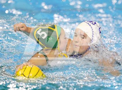 Thumbnail 3 in Patrick Henry vs. Rancho Bernardo (CIF SDS Division 1 Final) photogallery.