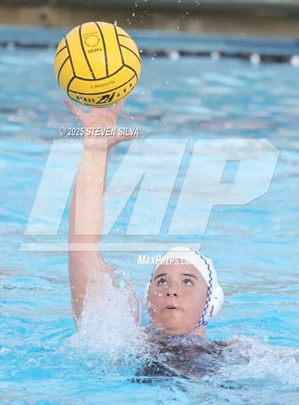 Thumbnail 2 in Patrick Henry vs. Rancho Bernardo (CIF SDS Division 1 Final) photogallery.