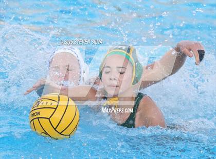 Thumbnail 2 in Patrick Henry vs. Rancho Bernardo (CIF SDS Division 1 Final) photogallery.
