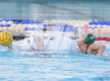 Thumbnail 3 in Patrick Henry vs. Rancho Bernardo (CIF SDS Division 1 Final) photogallery.