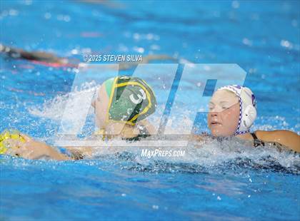 Thumbnail 3 in Patrick Henry vs. Rancho Bernardo (CIF SDS Division 1 Final) photogallery.