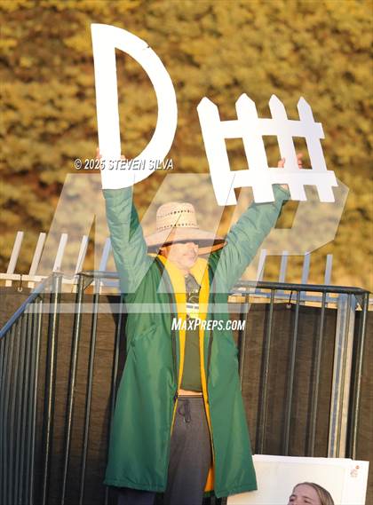 Thumbnail 1 in Patrick Henry vs. Rancho Bernardo (CIF SDS Division 1 Final) photogallery.