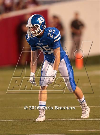 Thumbnail 2 in Bryant vs. Benton photogallery.