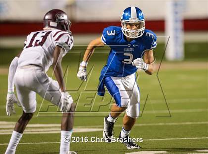 Thumbnail 2 in Bryant vs. Benton photogallery.