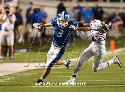Thumbnail 2 in Bryant vs. Benton photogallery.