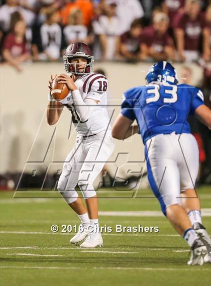 Thumbnail 3 in Bryant vs. Benton photogallery.