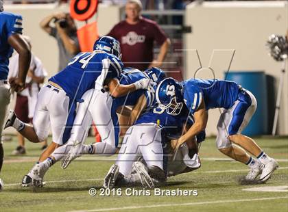 Thumbnail 2 in Bryant vs. Benton photogallery.