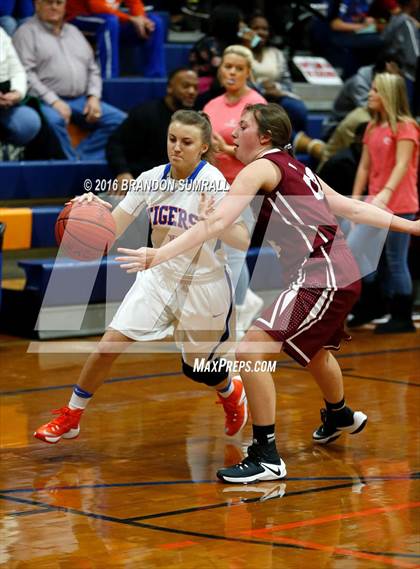 Thumbnail 1 in Prattville @ Chilton County photogallery.