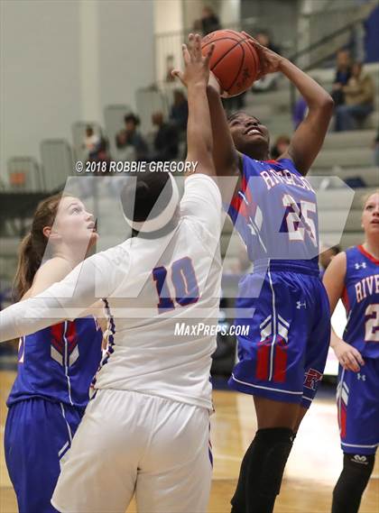 Thumbnail 3 in Riverside @ Byrnes photogallery.