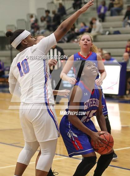 Thumbnail 2 in Riverside @ Byrnes photogallery.