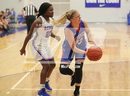 Thumbnail 1 in Riverside @ Byrnes photogallery.