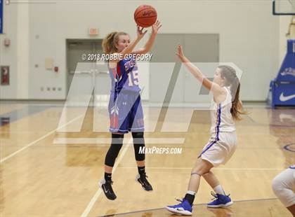 Thumbnail 3 in Riverside @ Byrnes photogallery.