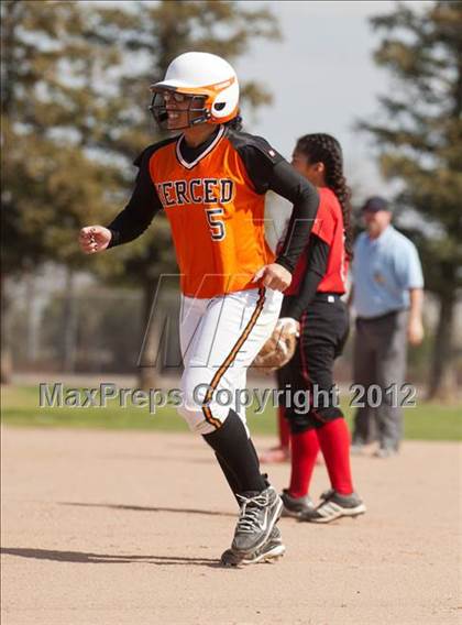 Thumbnail 2 in Merced vs. Patterson photogallery.