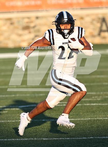 Thumbnail 1 in Northwestern vs Hough (Kickoff Classic) photogallery.