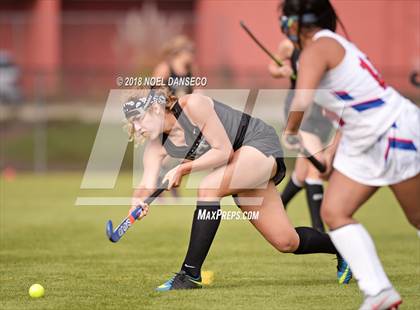 Thumbnail 2 in St. Ignatius vs. Archbishop Mitty photogallery.