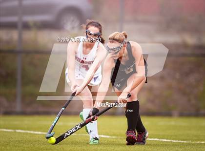 Thumbnail 1 in St. Ignatius vs. Archbishop Mitty photogallery.