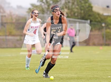 Thumbnail 2 in St. Ignatius vs. Archbishop Mitty photogallery.