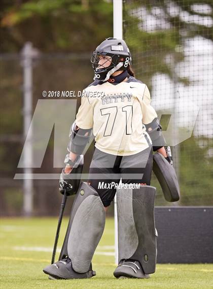 Thumbnail 3 in St. Ignatius vs. Archbishop Mitty photogallery.